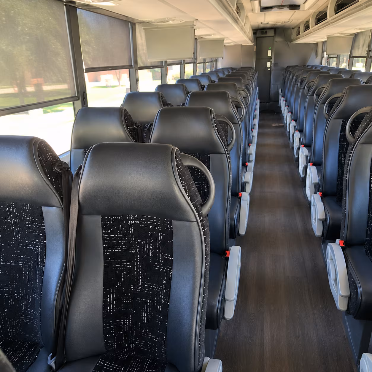 charter bus rentals from vacaville to napa valley tasting rooms
