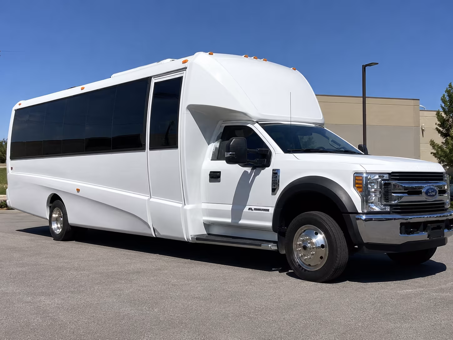 charter buses for vacaville high school and college campus field trips